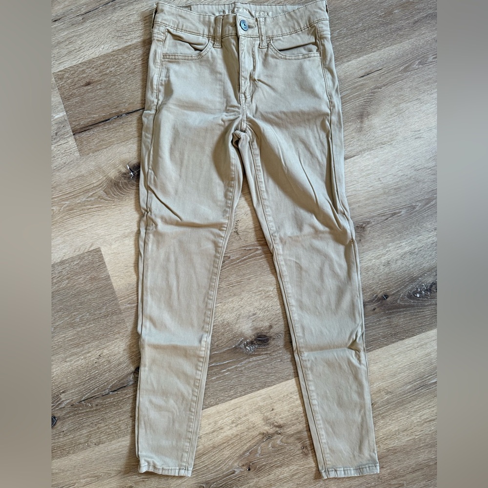 American Eagle Khaki Jegging, Size 4 Regular